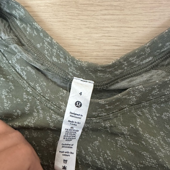 Lululemon swiftly-tech long sleeve shirt - Picture 3 of 4